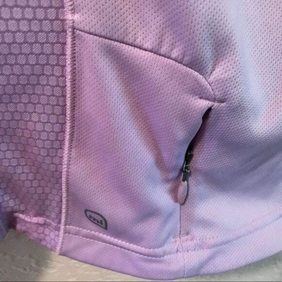 *30off3* Adidas sports top. Size Medium. - Picture 9 of 9